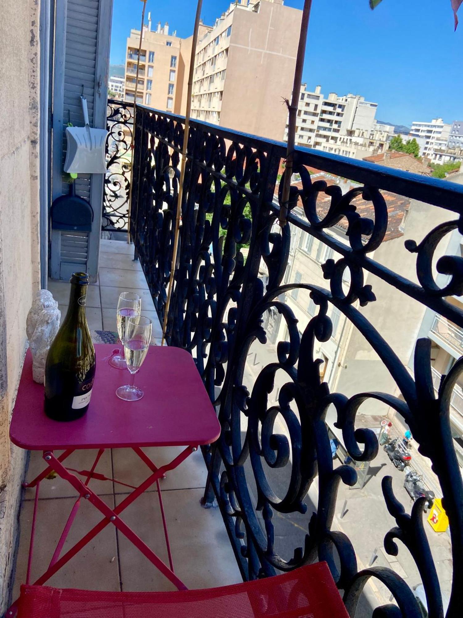 Logis Confortable - Accueillant Marseille Exteriér fotografie